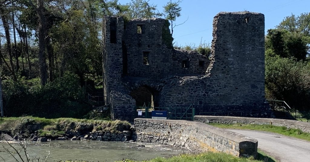 Mahee Castle